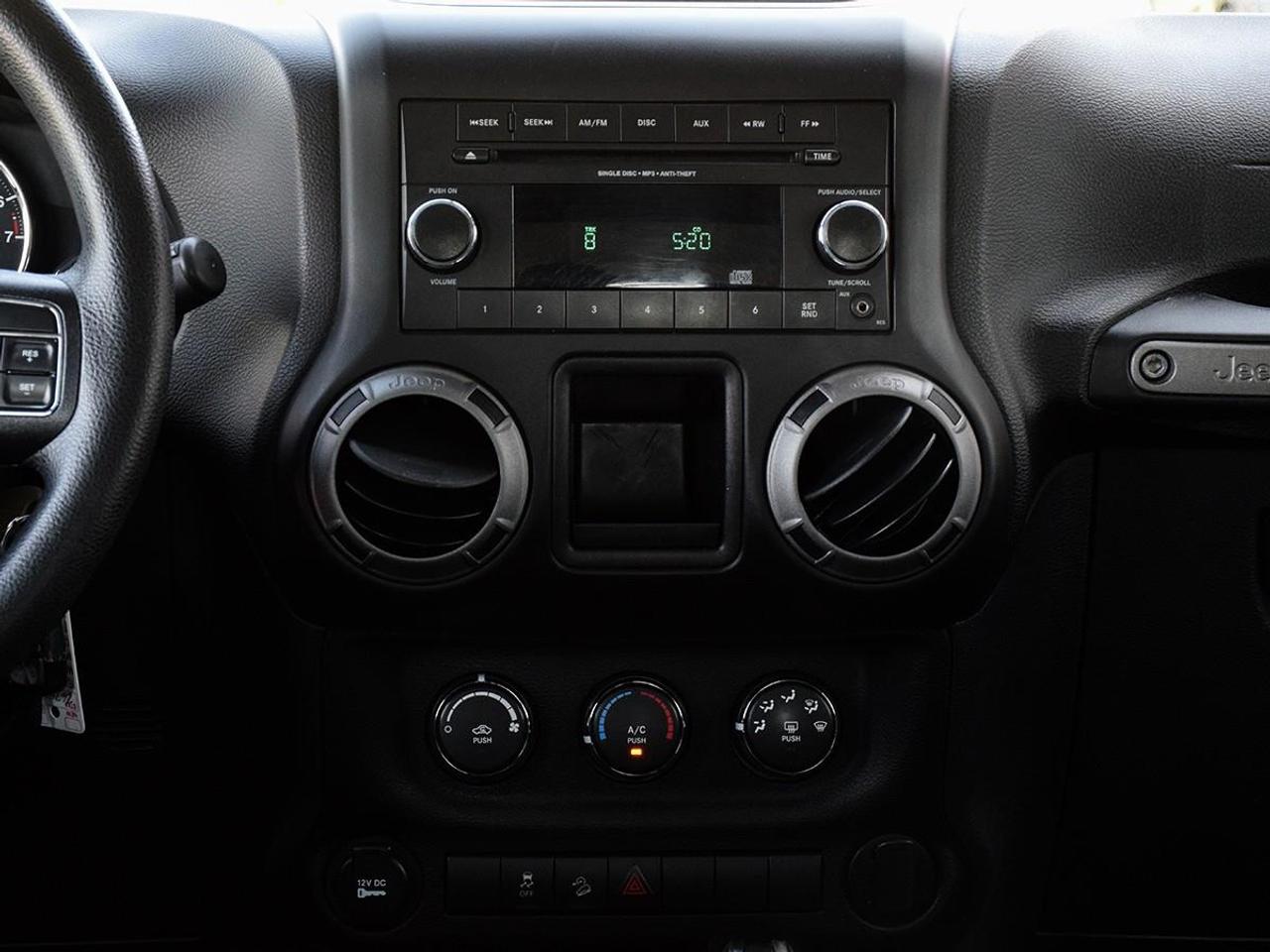 2017 Jeep Wrangler Sport 2dr 4x4 Photo