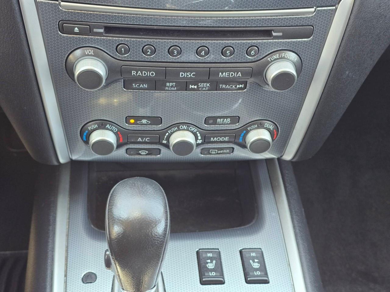 2017 Nissan Pathfinder 4WD 4DR SL Photo
