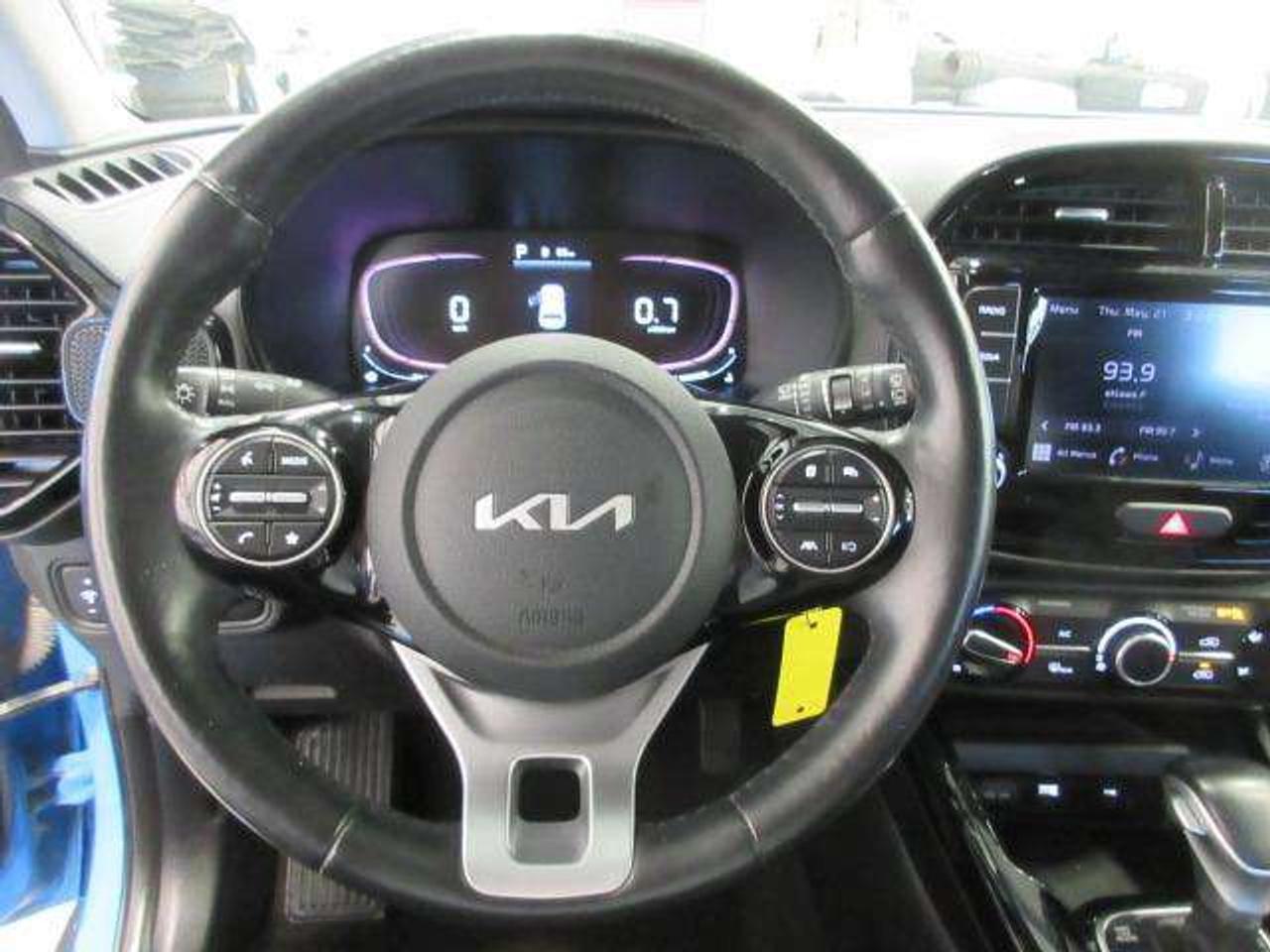 2023 Kia Soul EX, HTD. SEATS, A/C, BT, APPLE/ANDROID, 75K! Photo