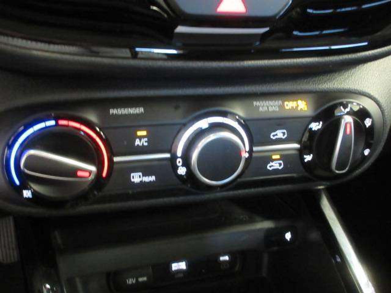 2023 Kia Soul EX, HTD. SEATS, A/C, BT, APPLE/ANDROID, 75K! Photo