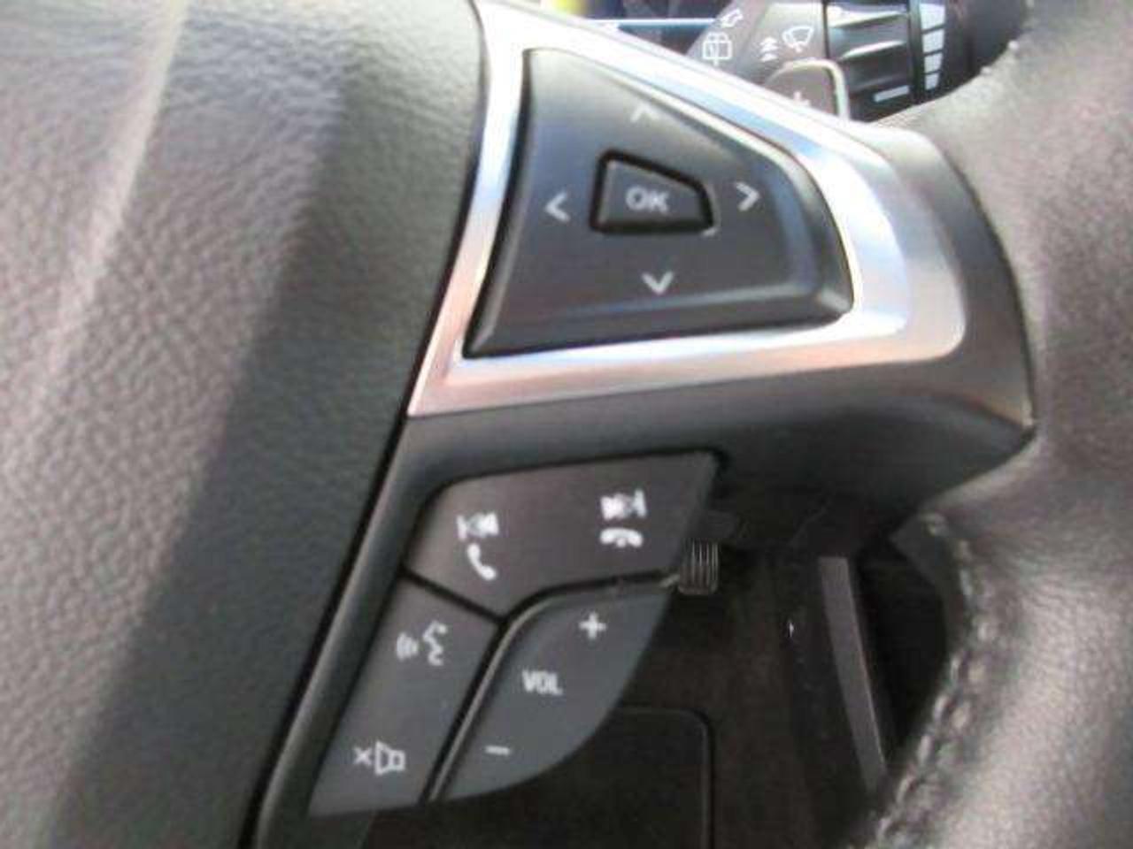 2019 Ford Edge SEL AWD, HTD. SEATS, A/C, APPLE/ANDROID, JUST 64K! Photo