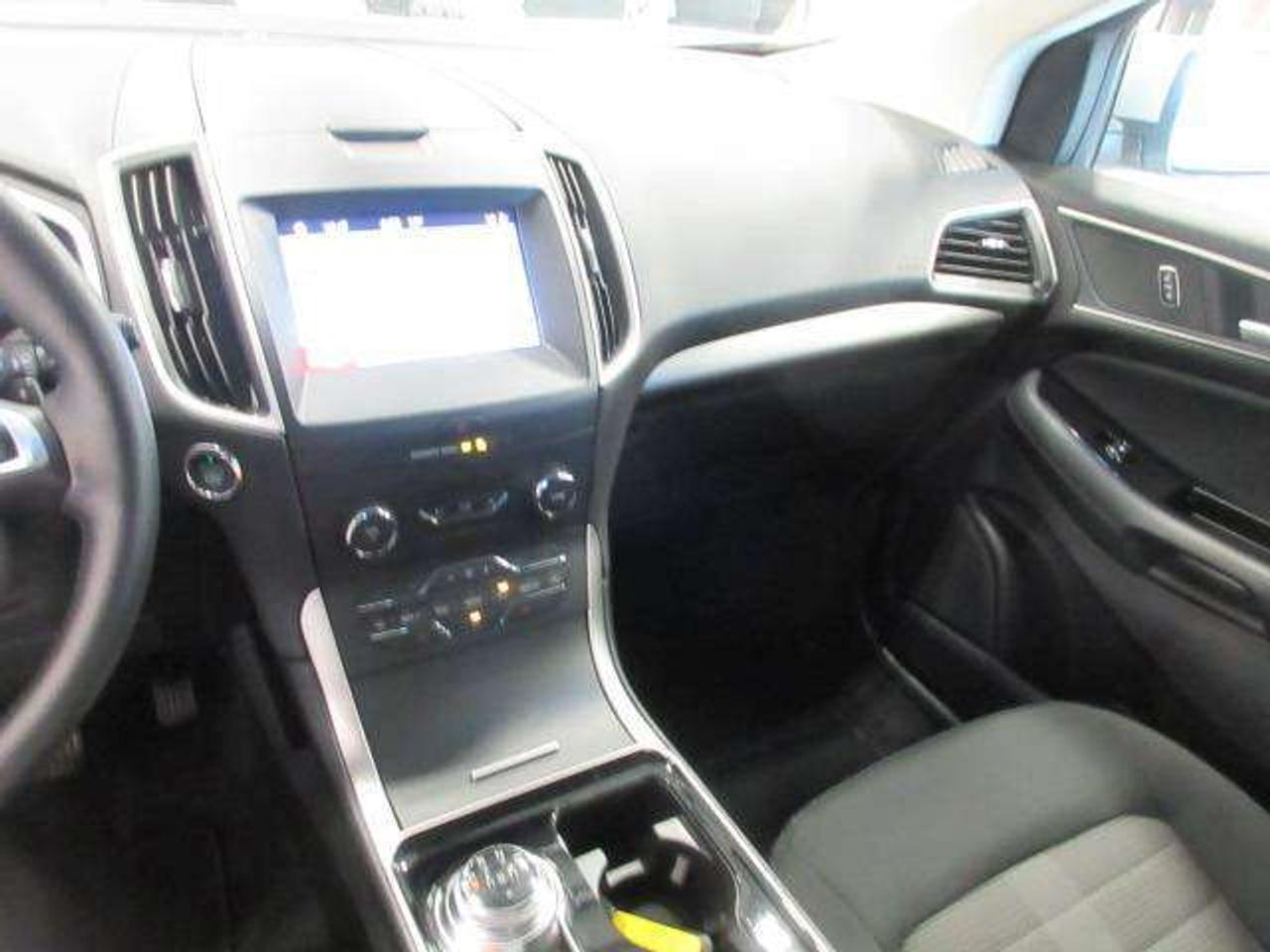 2019 Ford Edge SEL AWD, HTD. SEATS, A/C, APPLE/ANDROID, JUST 64K! Photo