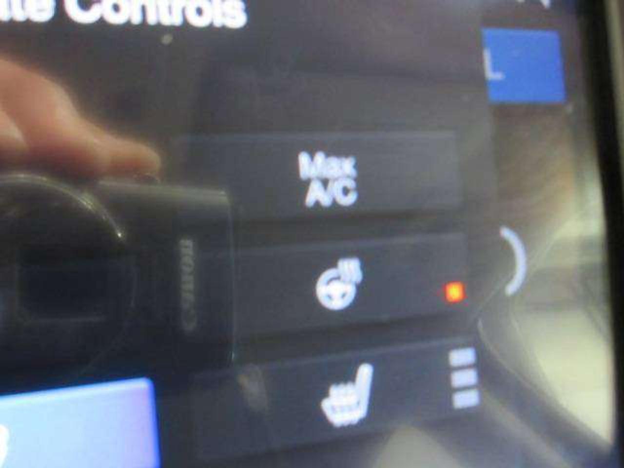 2019 Ford Edge SEL AWD, HTD. SEATS, A/C, APPLE/ANDROID, JUST 64K! Photo