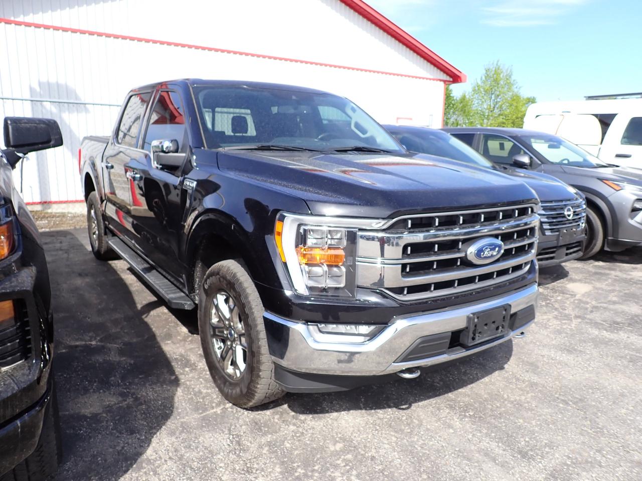 2022 Ford F-150 LARIAT SUPERCREW 5.5 BOX 4WD Photo0