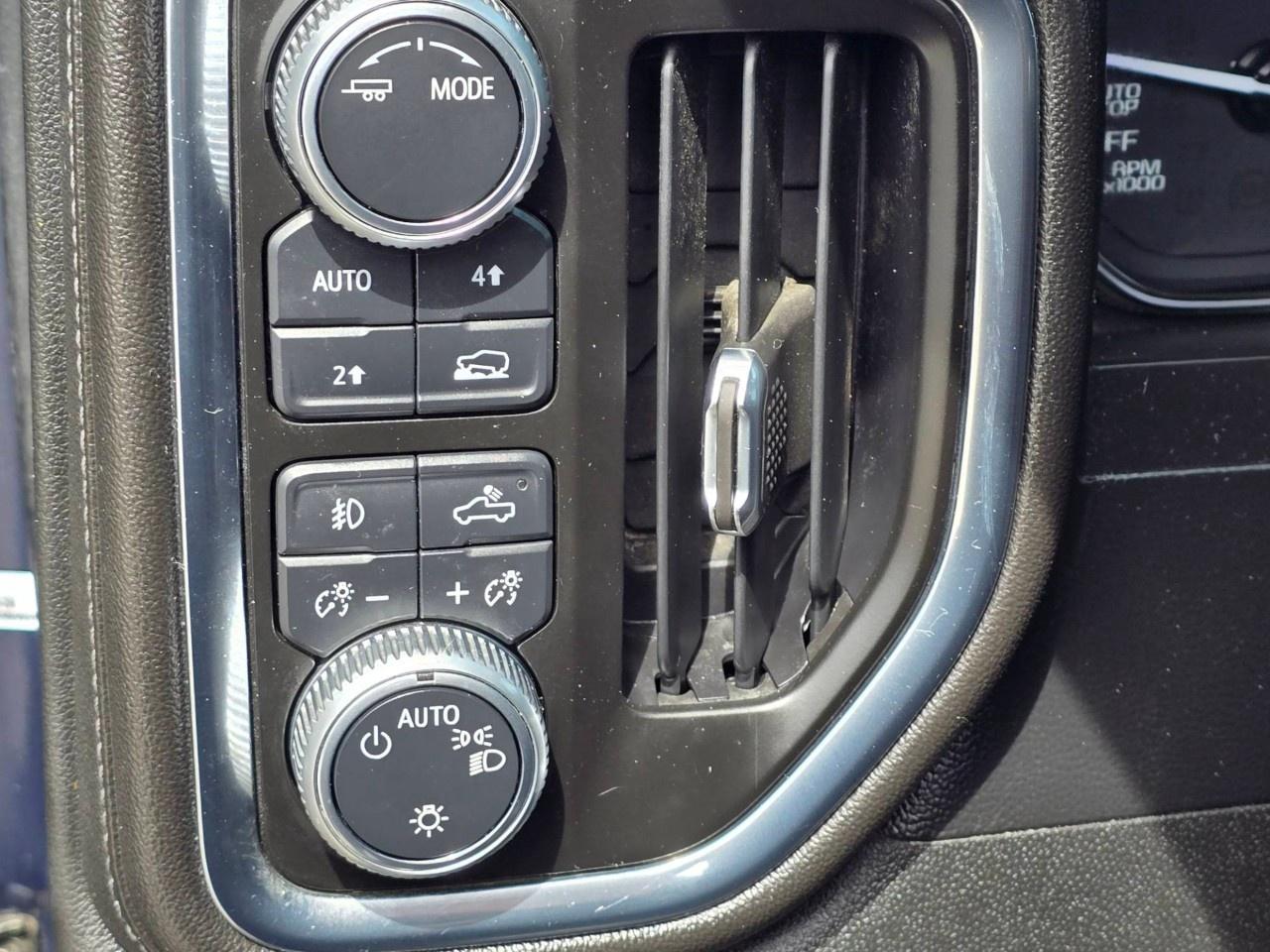 2020 GMC Sierra 1500 Crew Cab Short Box 4-Wheel Drive Elevation Photo