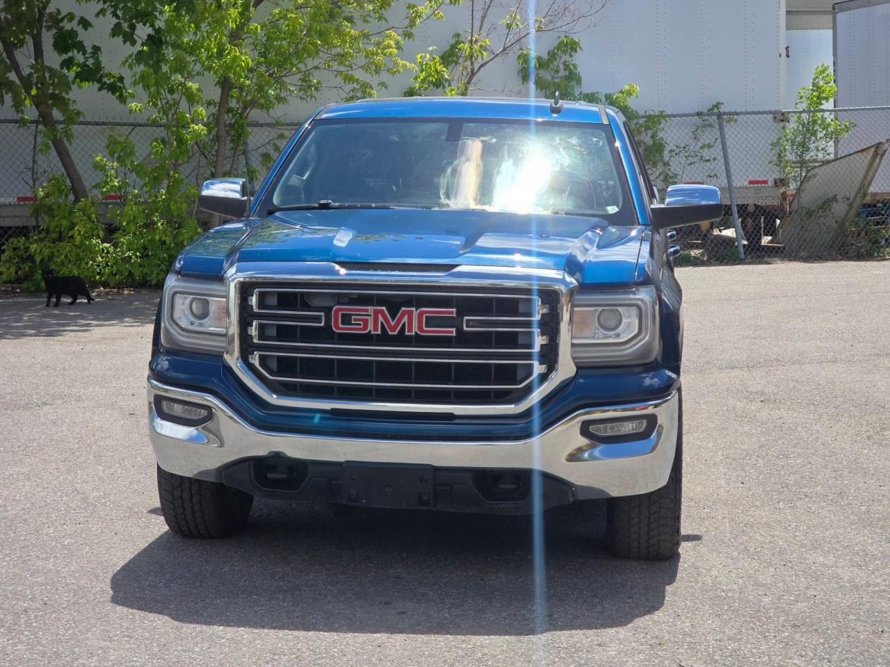 2016 GMC Sierra 1500 4WD Crew Cab Short Box SLE Photo