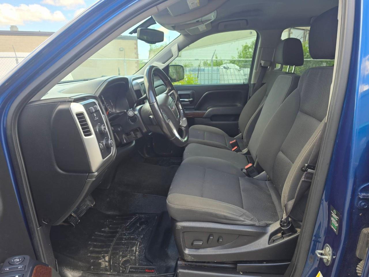 2016 GMC Sierra 1500 4WD Crew Cab Short Box SLE Photo