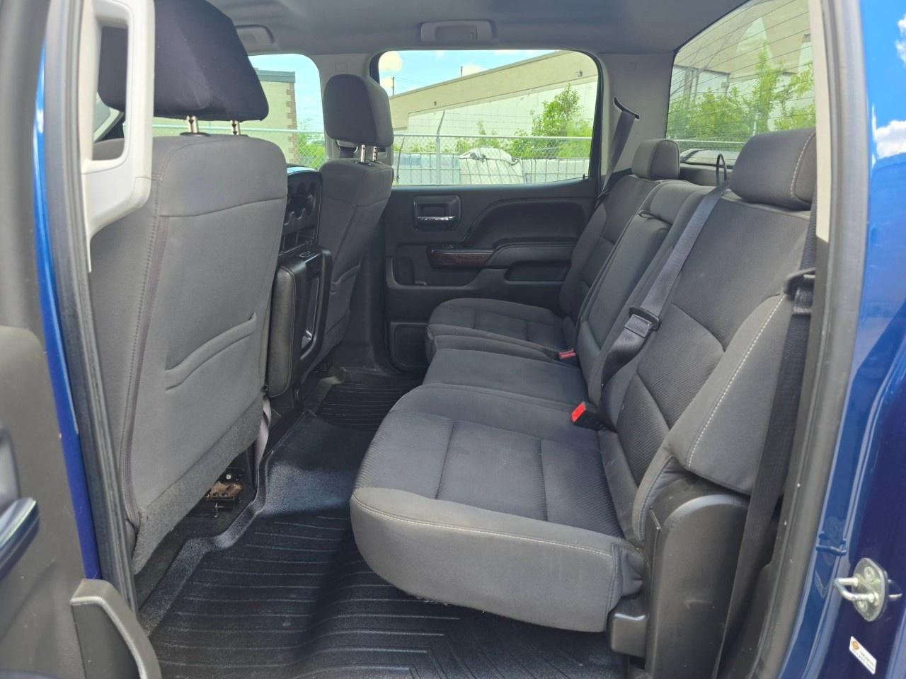 2016 GMC Sierra 1500 4WD Crew Cab Short Box SLE Photo