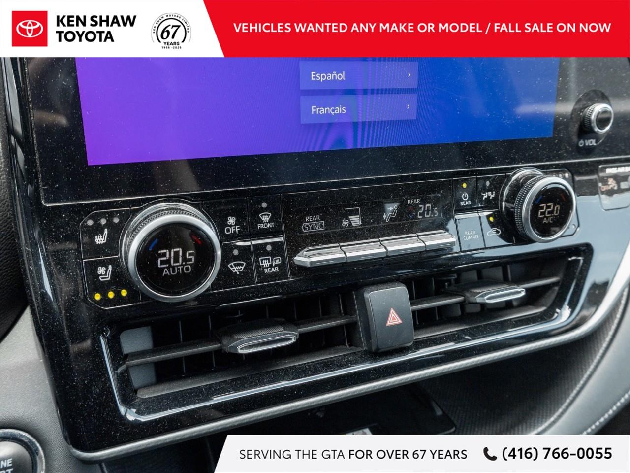 2023 Toyota Highlander LE 4dr All-wheel Drive Photo