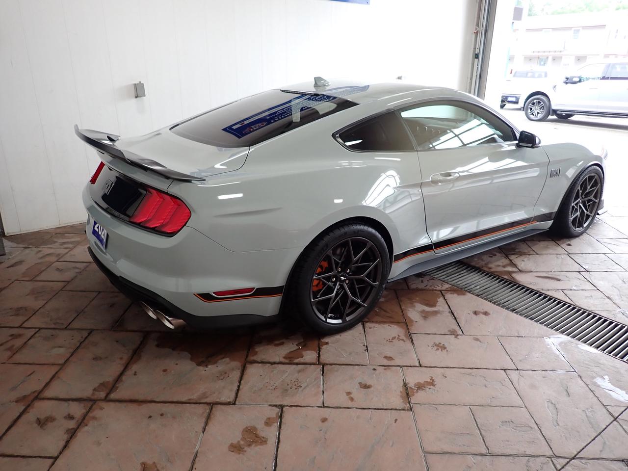 2021 Ford Mustang Mach 1 FASTBACK LEATHER NAVI HANDLING PKG ELITE PKG Photo