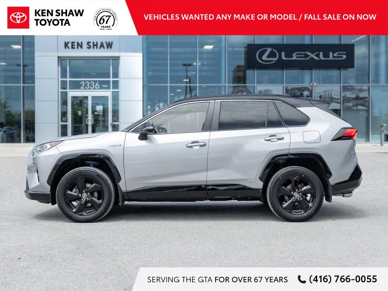 2021 Toyota RAV4 Hybrid XLE 4dr All-Wheel Drive Photo3