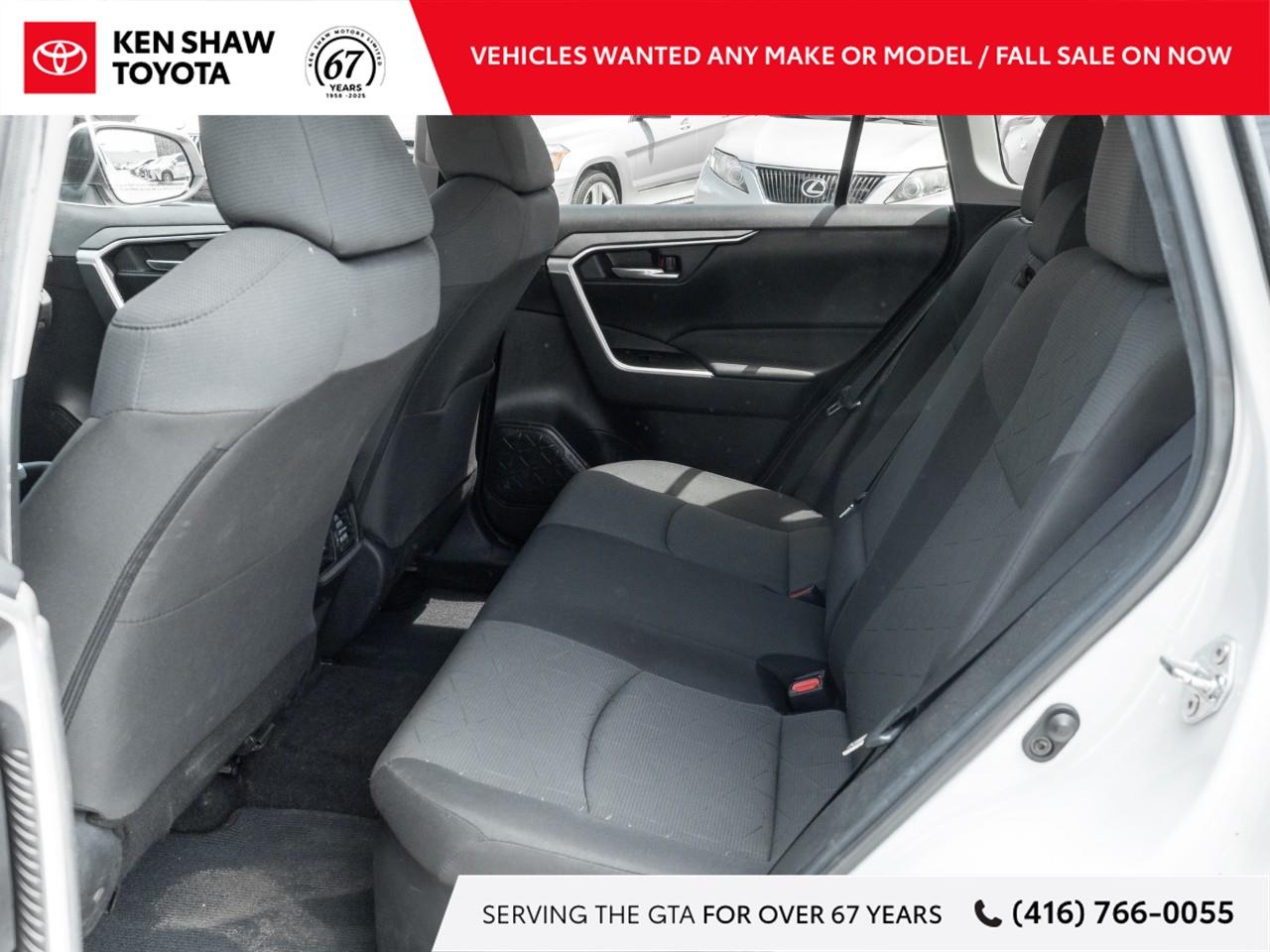2023 Toyota RAV4 Hybrid XLE 4dr All-Wheel Drive Photo