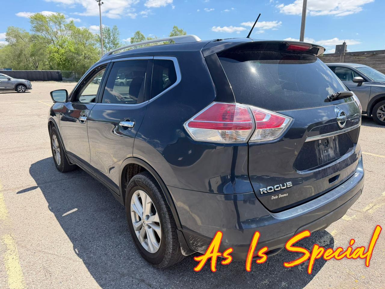 2015 Nissan Rogue  Photo