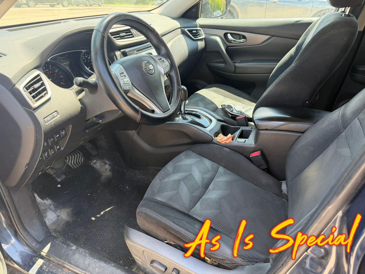 2015 Nissan Rogue  Photo