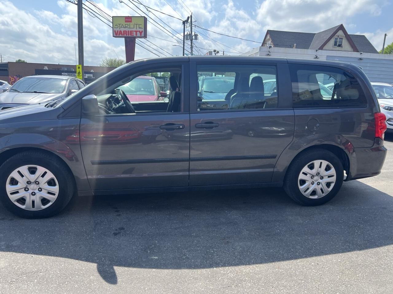 2015 Dodge Grand Caravan 4dr Wagon Canada Value Package Photo