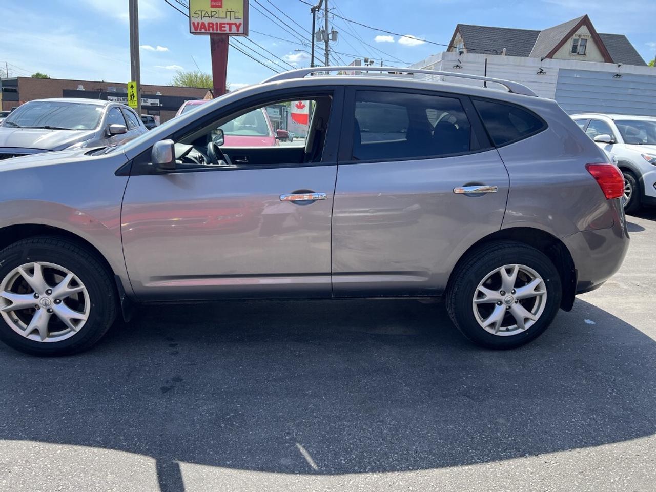 2010 Nissan Rogue S 4dr All-wheel Drive Photo