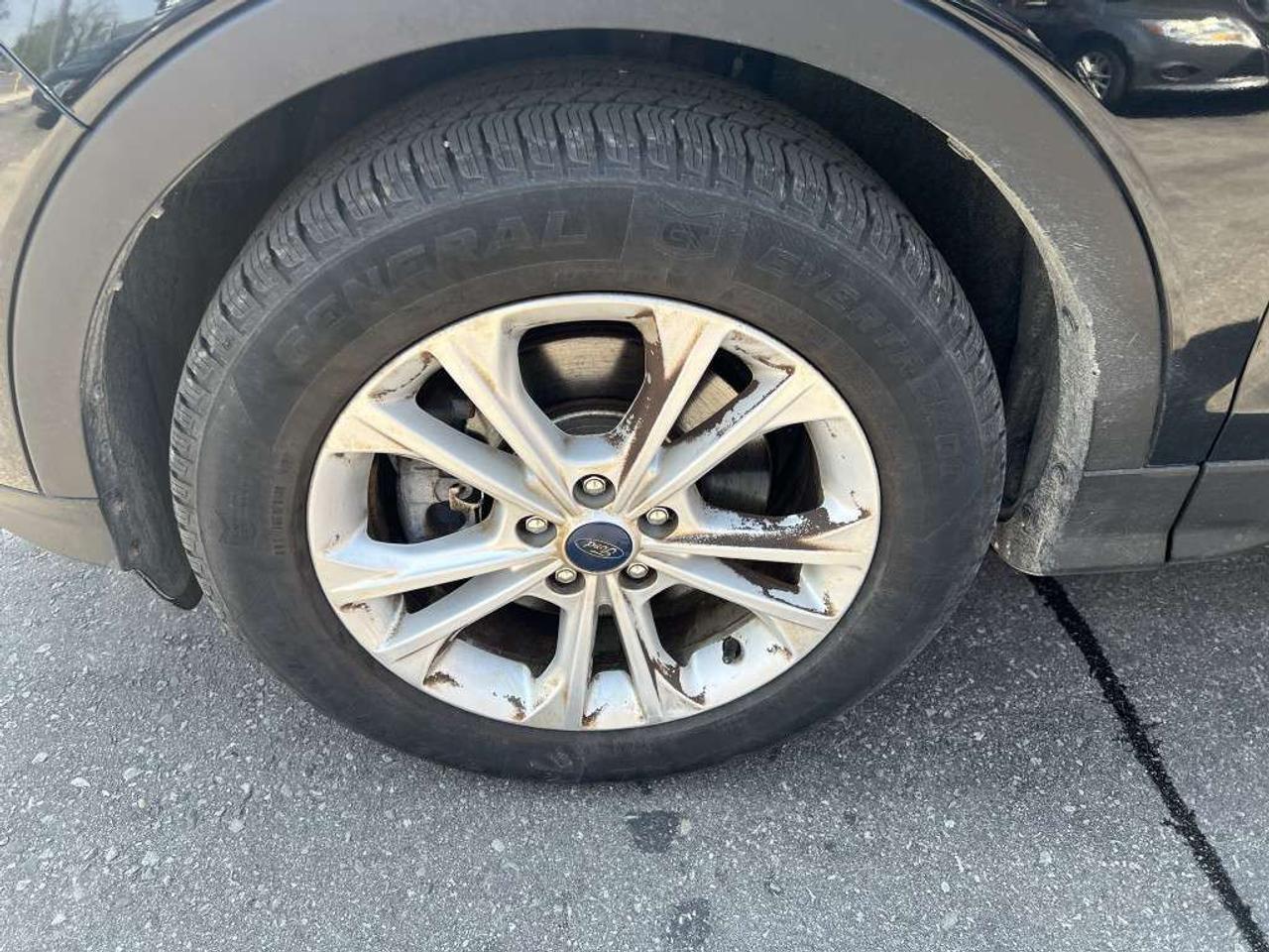 2019 Ford Escape SEL 4dr 4x4 Automatic Photo