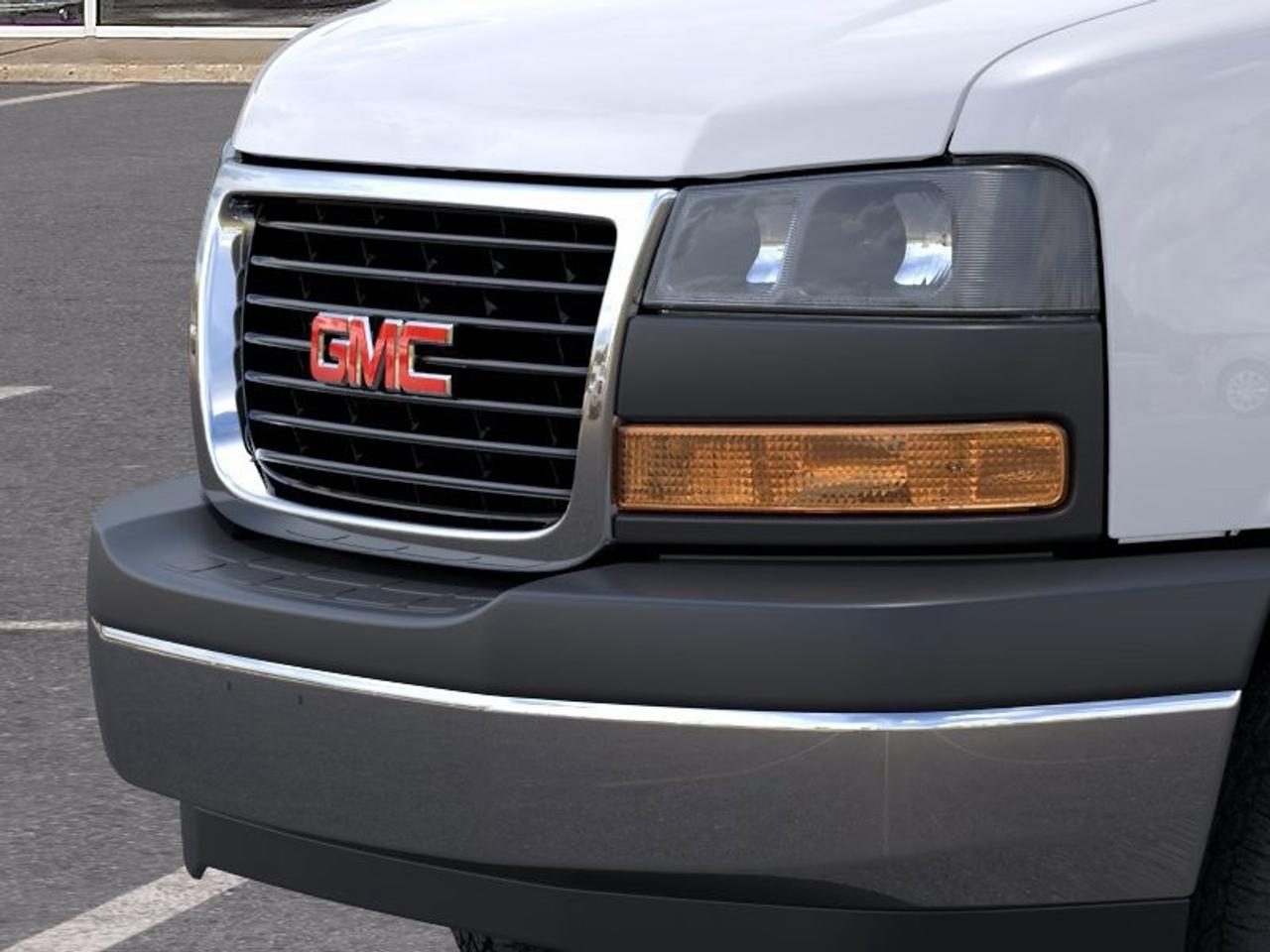 2026 GMC Savana Commercial Cutaway 3500 Van 139" Photo