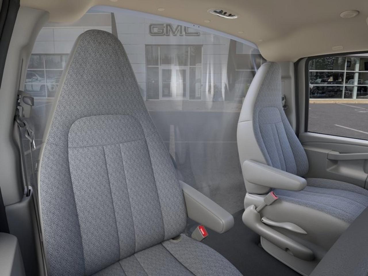 2026 GMC Savana Commercial Cutaway 3500 Van 139" Photo