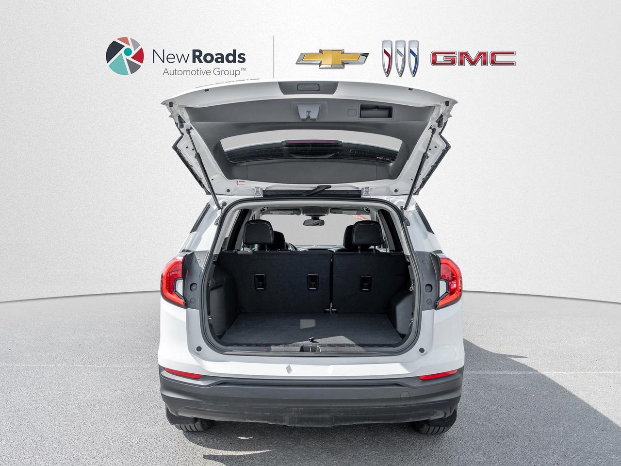 2024 GMC Terrain SLE 4dr Front-Wheel Drive Photo