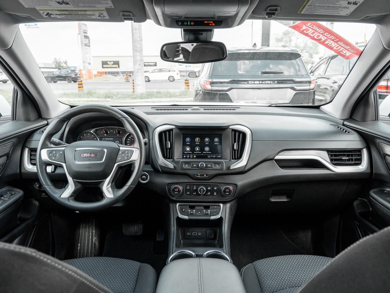 2024 GMC Terrain SLE 4dr Front-Wheel Drive Photo