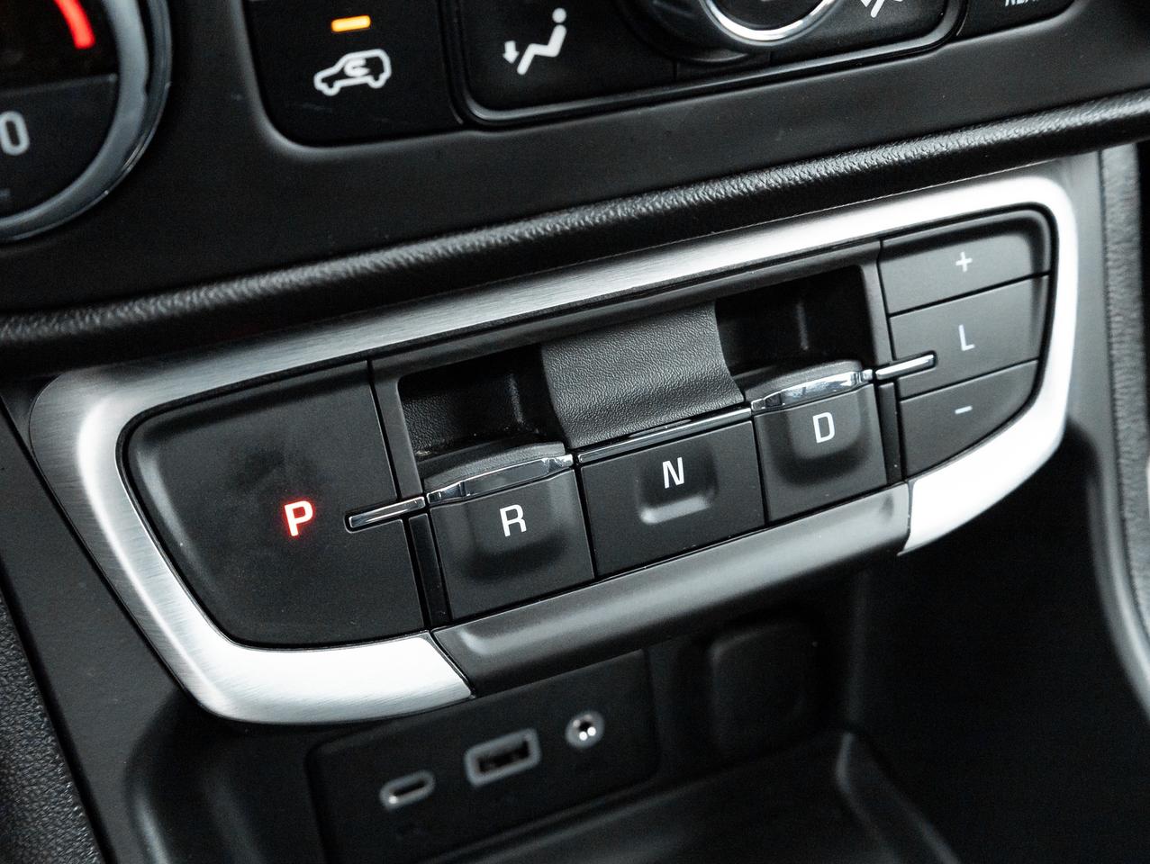 2024 GMC Terrain SLE 4dr All-Wheel Drive Photo