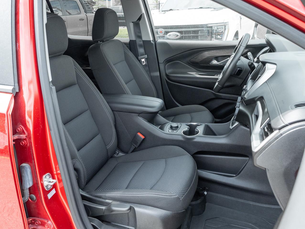 2024 GMC Terrain SLE 4dr All-Wheel Drive Photo