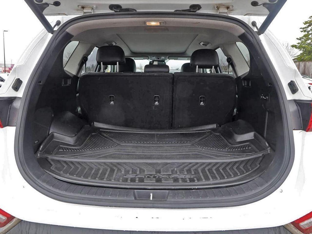 2019 Hyundai Santa Fe Ultimate 2.0  (A8) 4dr All-Wheel Drive Photo