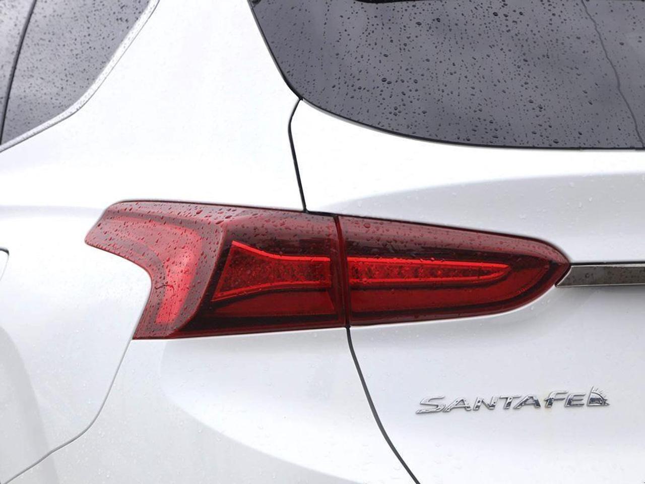 2019 Hyundai Santa Fe Ultimate 2.0  (A8) 4dr All-Wheel Drive Photo