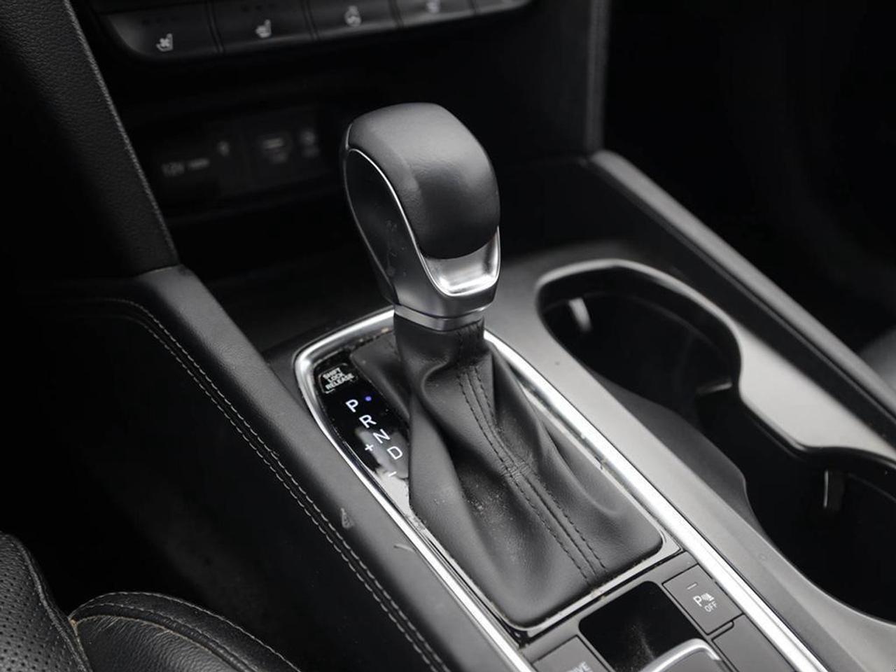 2019 Hyundai Santa Fe Ultimate 2.0  (A8) 4dr All-Wheel Drive Photo