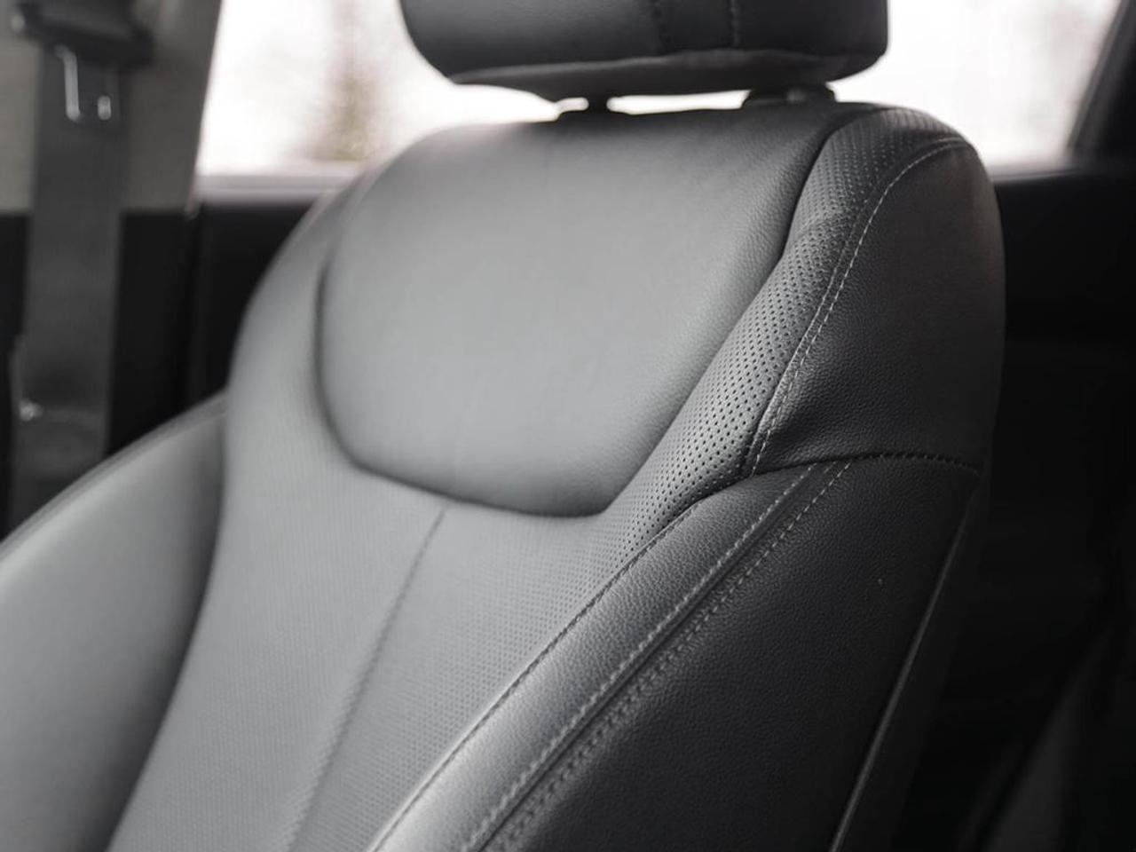 2019 Hyundai Santa Fe Ultimate 2.0  (A8) 4dr All-Wheel Drive Photo