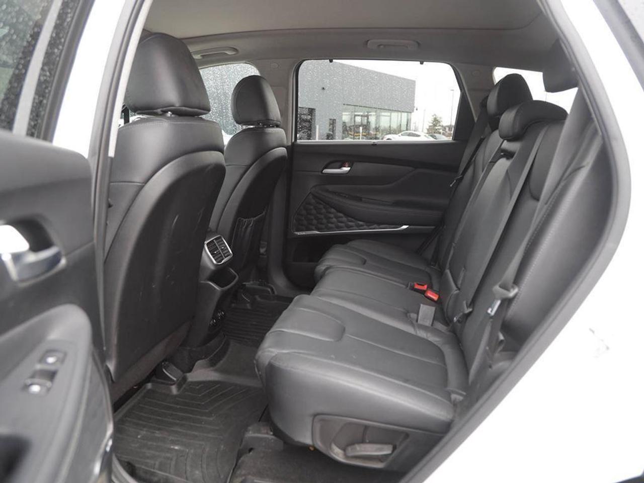 2019 Hyundai Santa Fe Ultimate 2.0  (A8) 4dr All-Wheel Drive Photo
