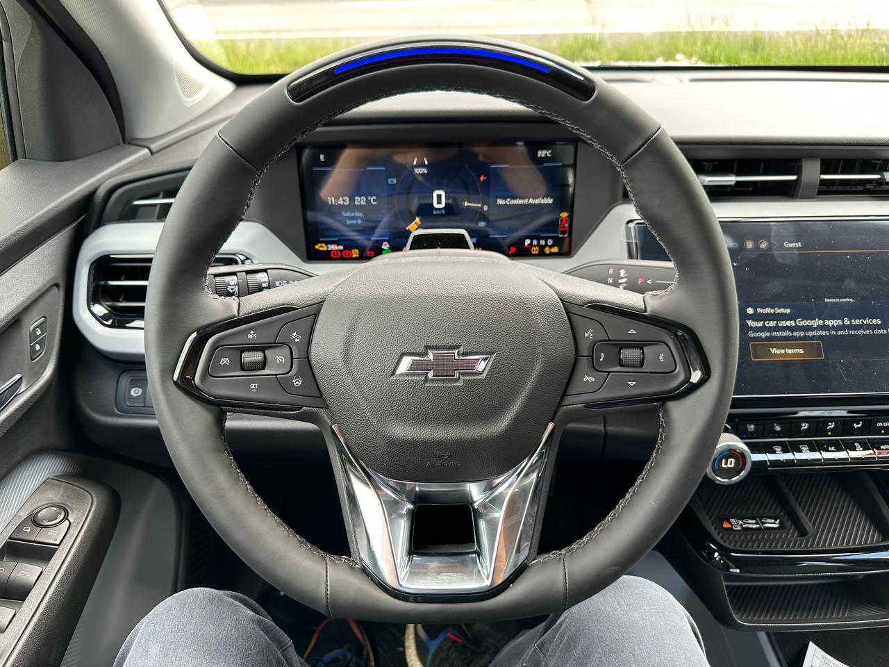 2027 Chevrolet Bolt RS 4dr Photo