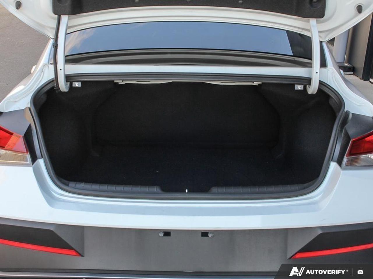 2024 Hyundai Elantra Preferred w/Tech Pkg 4dr Sedan Photo