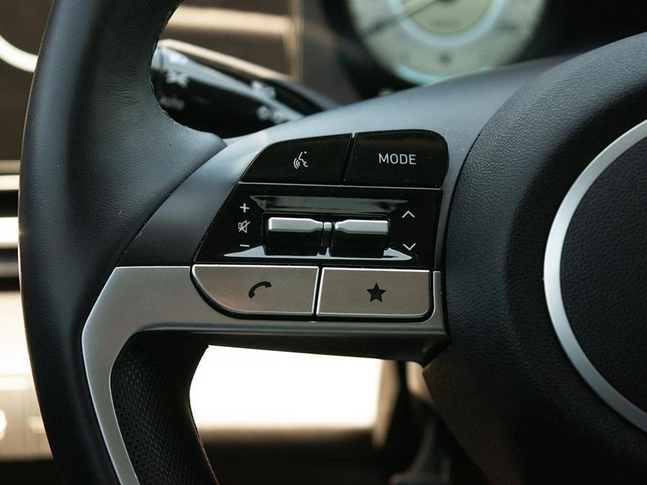 2024 Hyundai Elantra  Photo