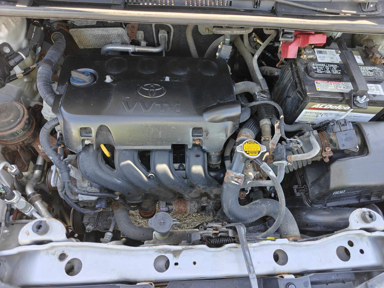 2015 Toyota Yaris LE (A4) 5dr Hatchback Photo