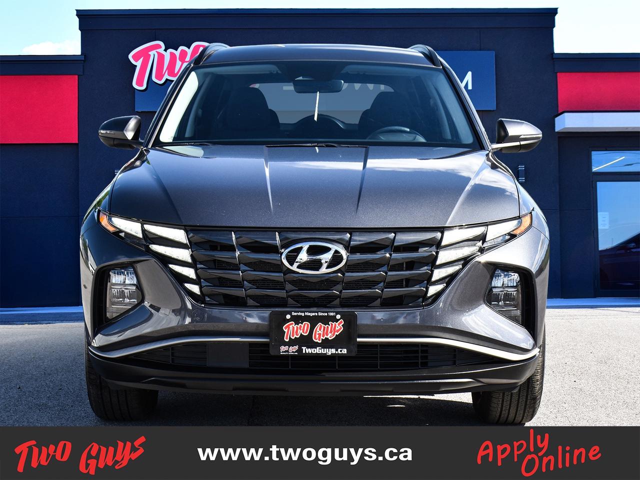 2023 Hyundai Tucson Preferred   AWD   WOW KMS   Htd Cloth Photo