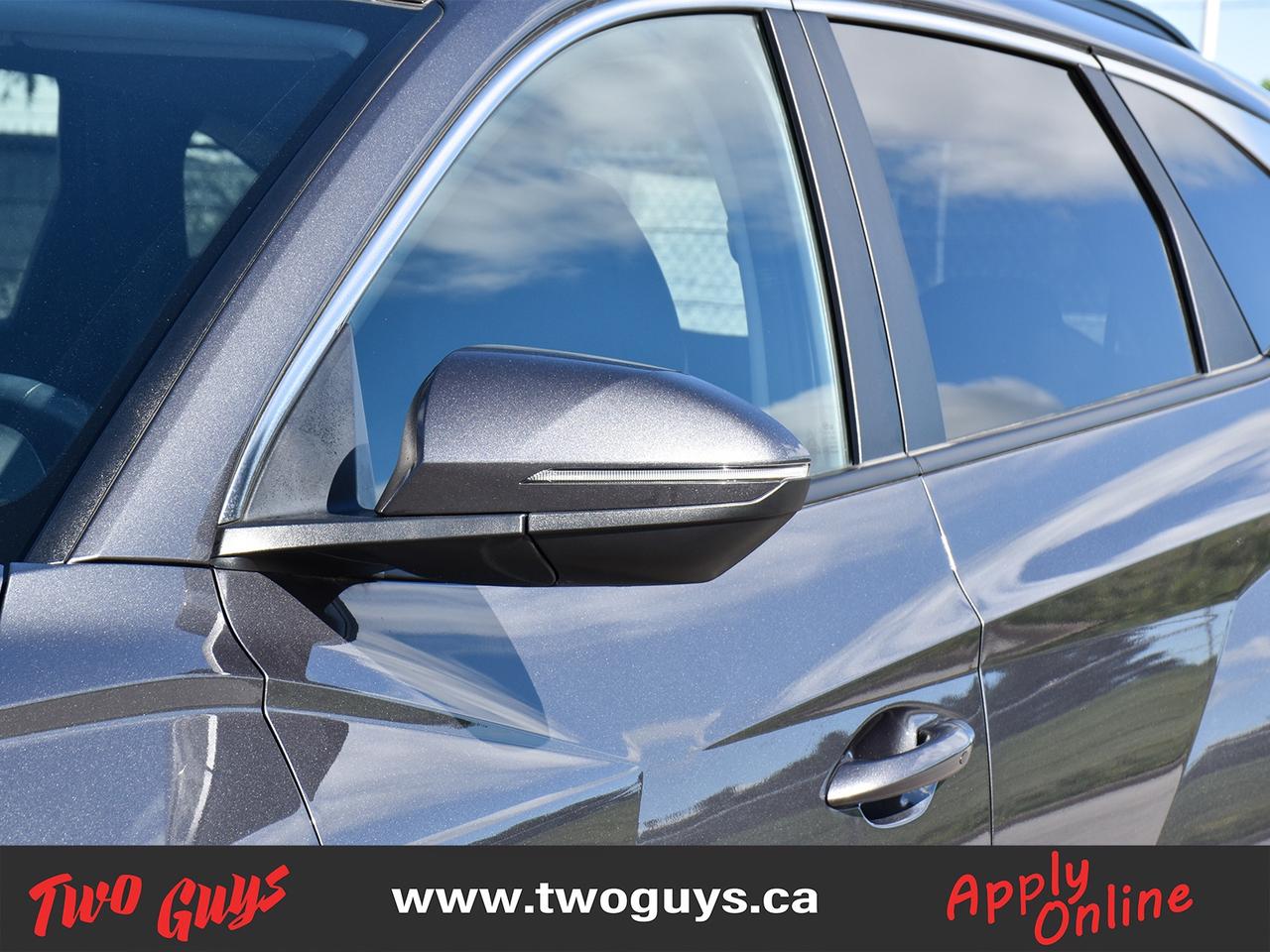 2023 Hyundai Tucson Preferred   AWD   WOW KMS   Htd Cloth Photo