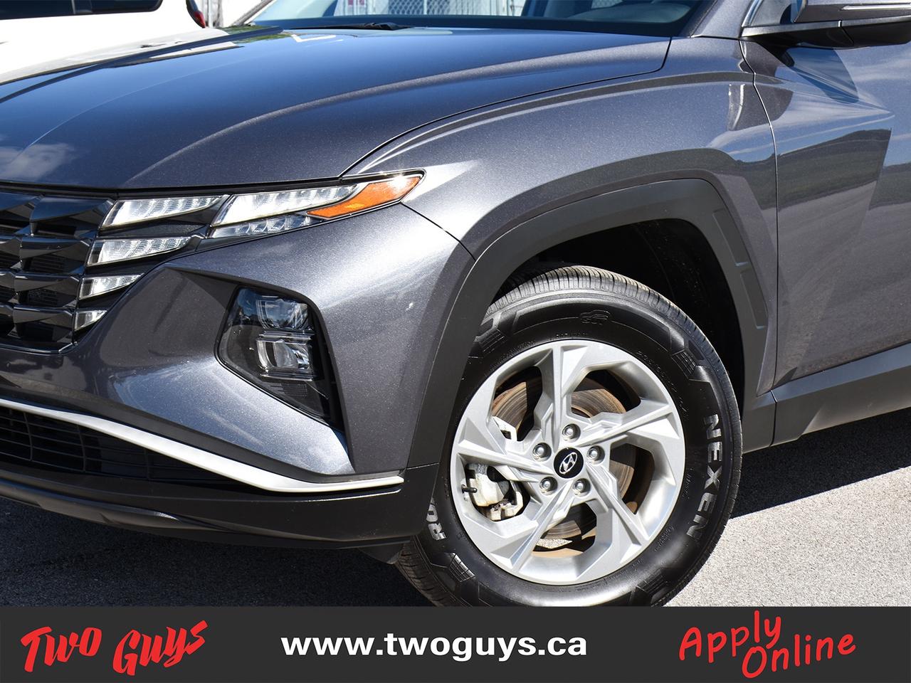 2023 Hyundai Tucson Preferred   AWD   WOW KMS   Htd Cloth Photo