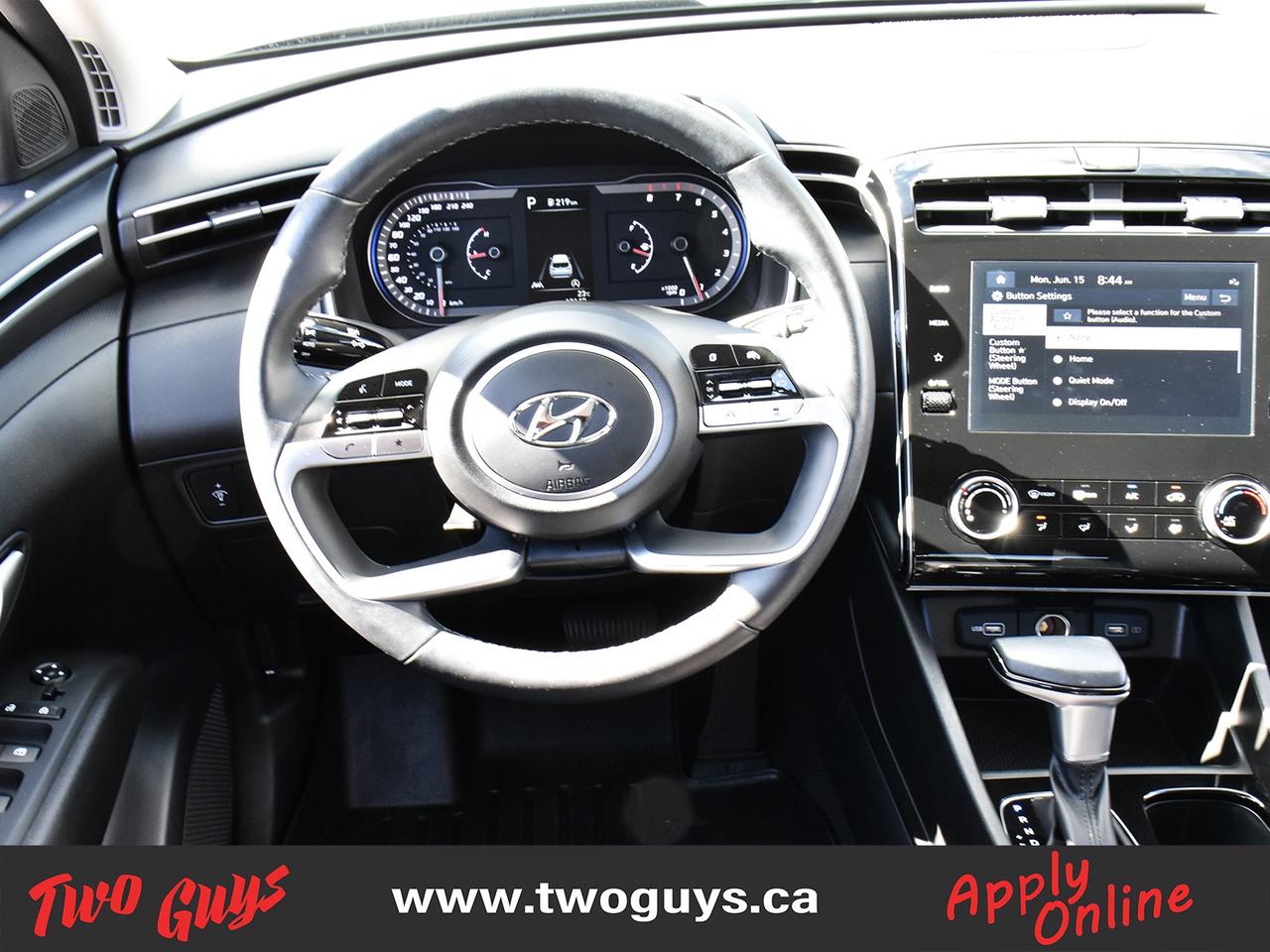 2023 Hyundai Tucson Preferred   AWD   WOW KMS   Htd Cloth Photo