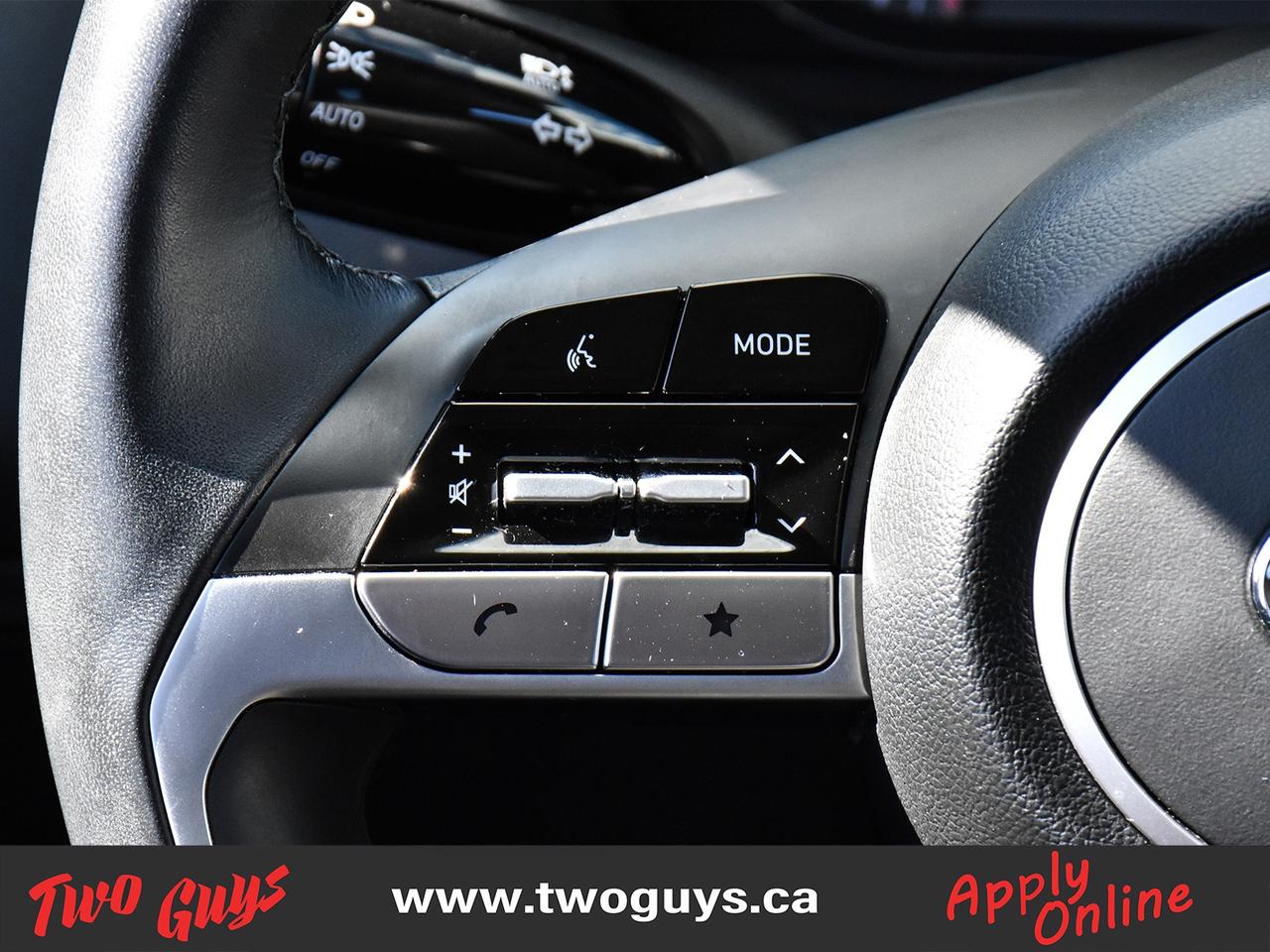 2023 Hyundai Tucson Preferred   AWD   WOW KMS   Htd Cloth Photo