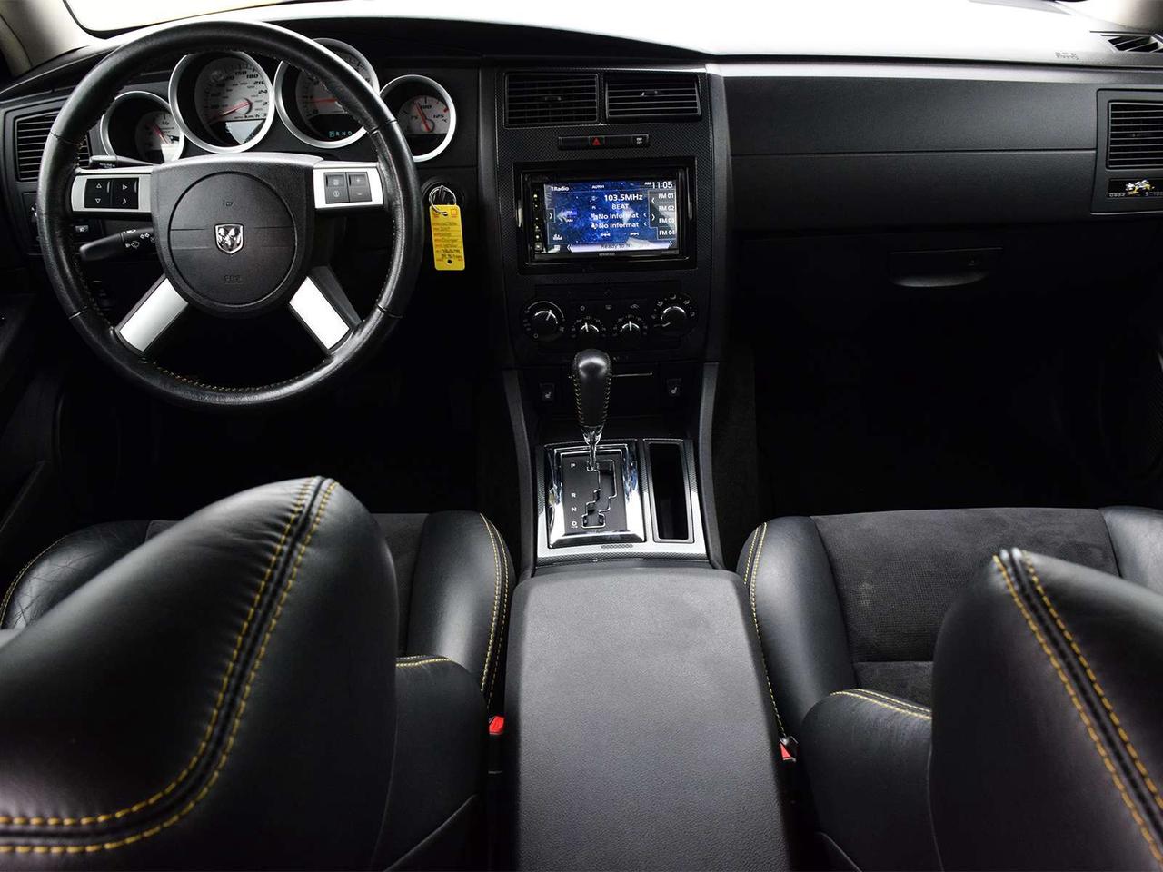 2007 Dodge Charger SRT-8 Super Bee   #932 of 1,000   ONLY 40,000 KM! Photo