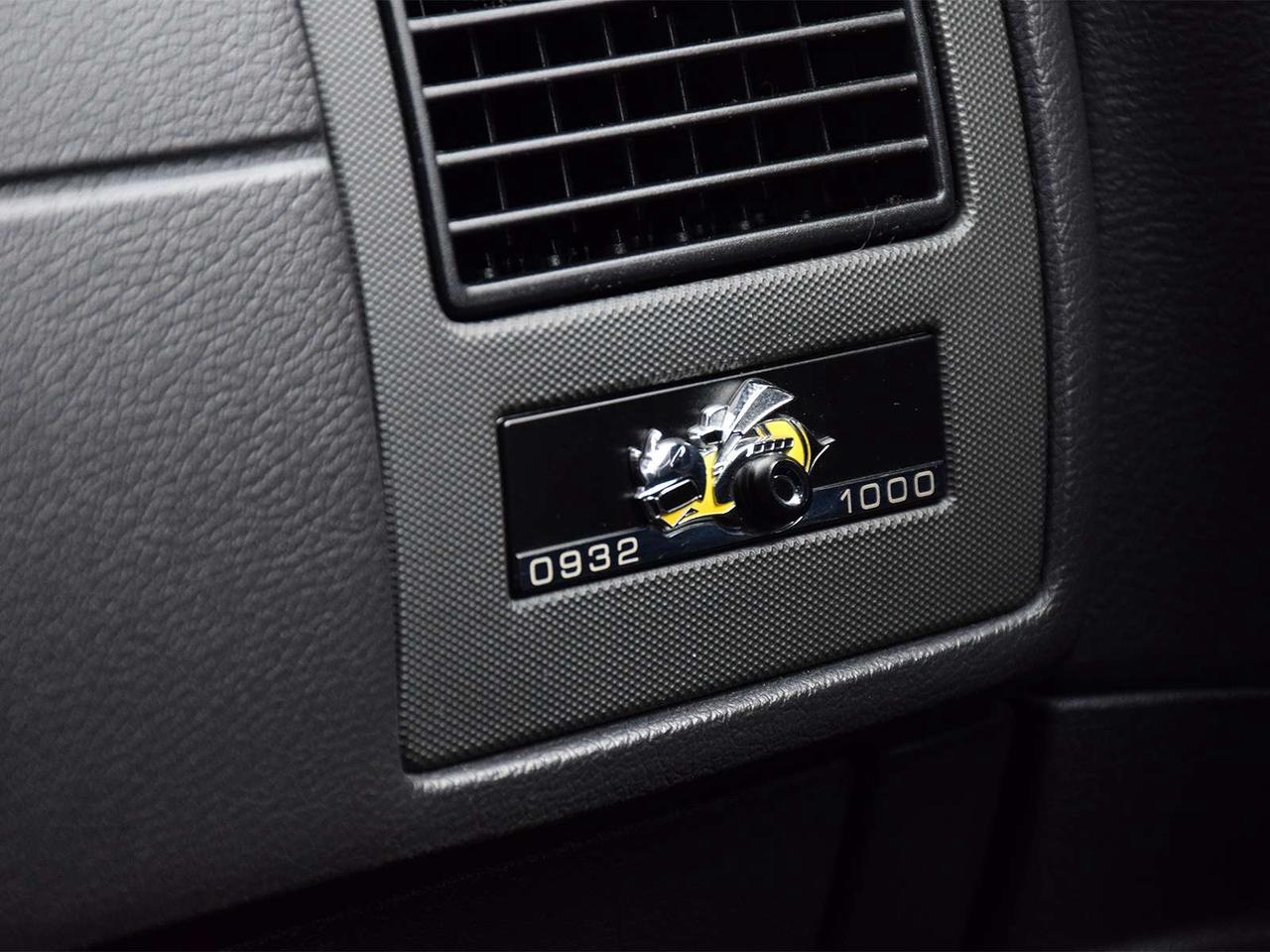 2007 Dodge Charger SRT-8 Super Bee   #932 of 1,000   ONLY 40,000 KM! Photo