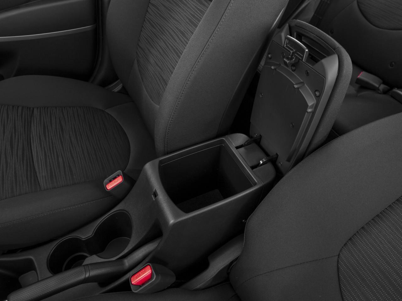 2017 Hyundai Accent SE (A6) 4dr Hatchback Photo