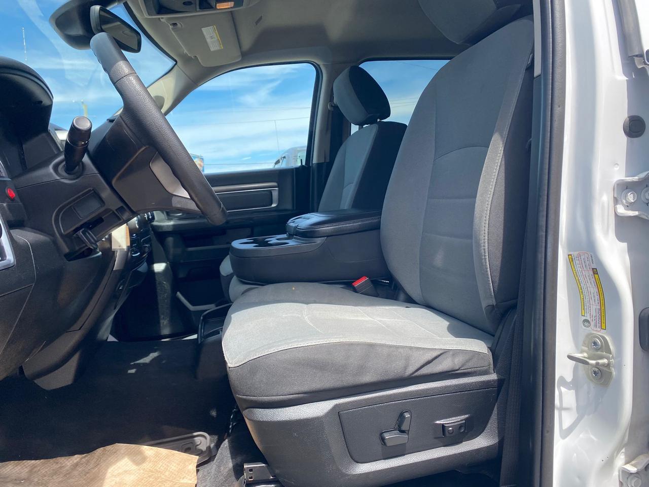 2023 RAM 1500 Classic SLT Crew Cab 4x4 ~Heated Ext ~Bluetooth ~Camera Photo