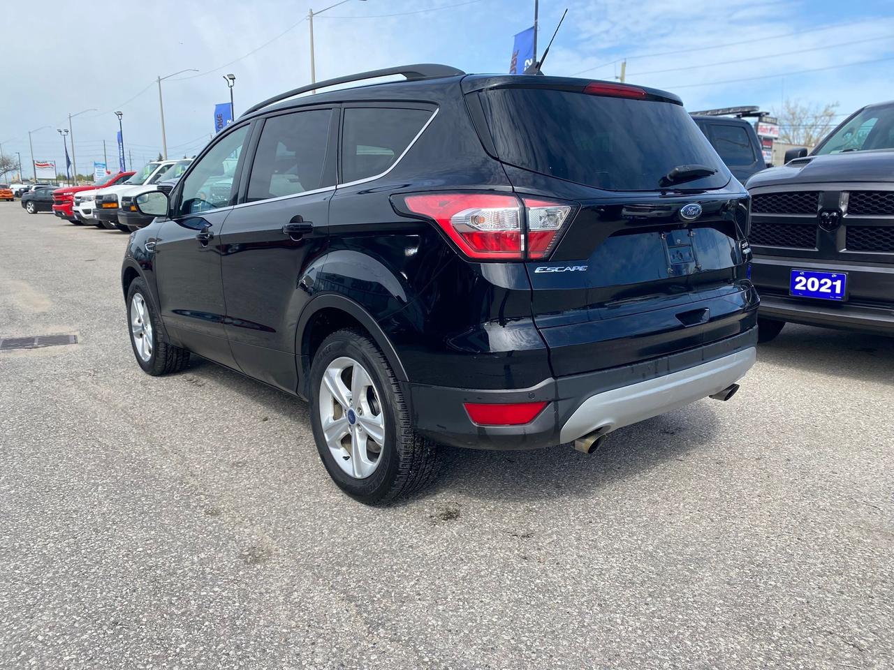 2018 Ford Escape SEL 4WD ~Nav ~Moonroof ~Heated Leather ~Camera Photo