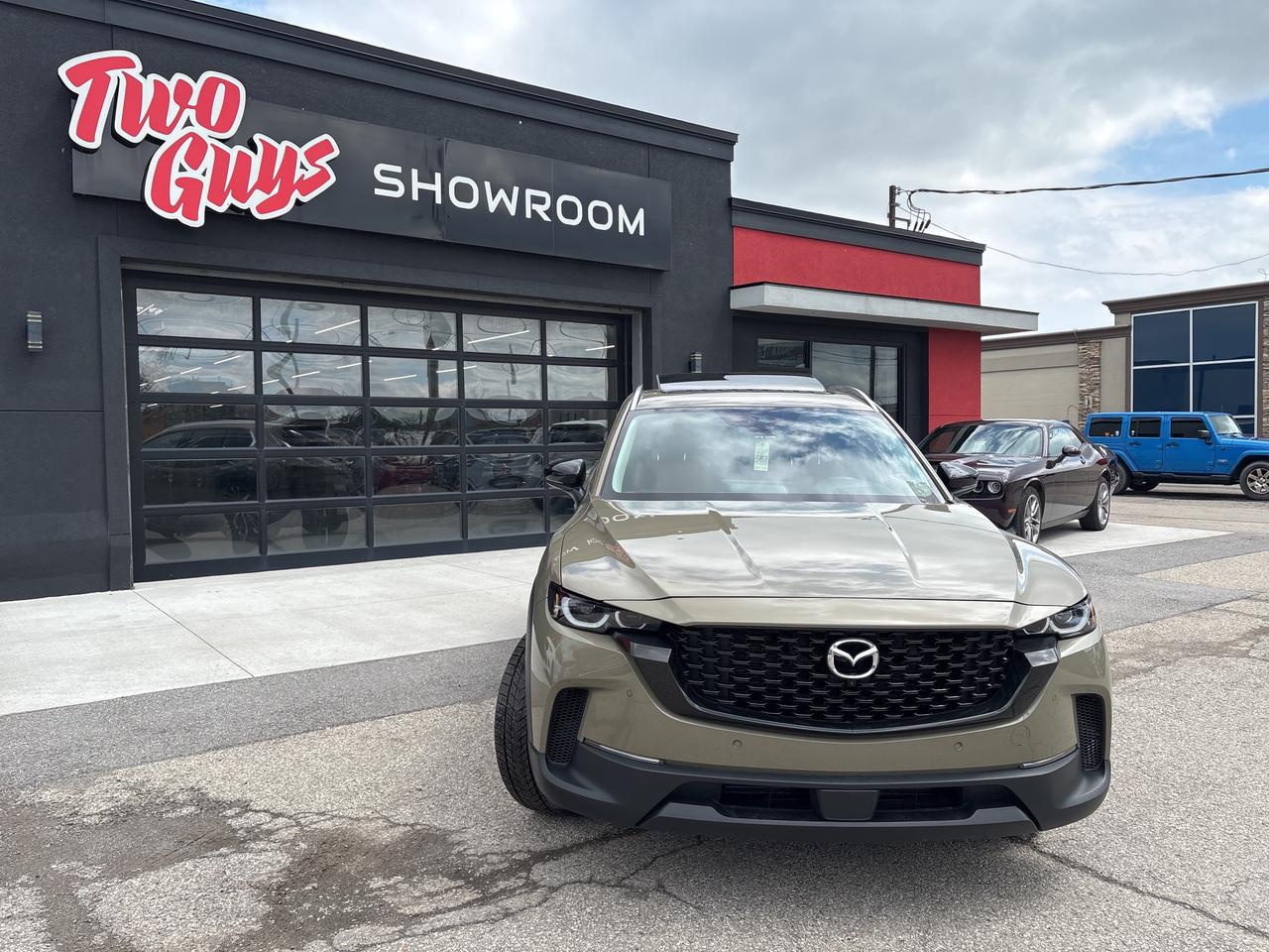 2024 Mazda CX-50 GT AWD Panoroof Leather Nav Back Up Camera Photo