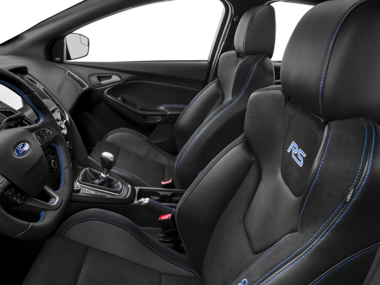 2016 Ford Focus RS Base 4dr Hatchback Photo
