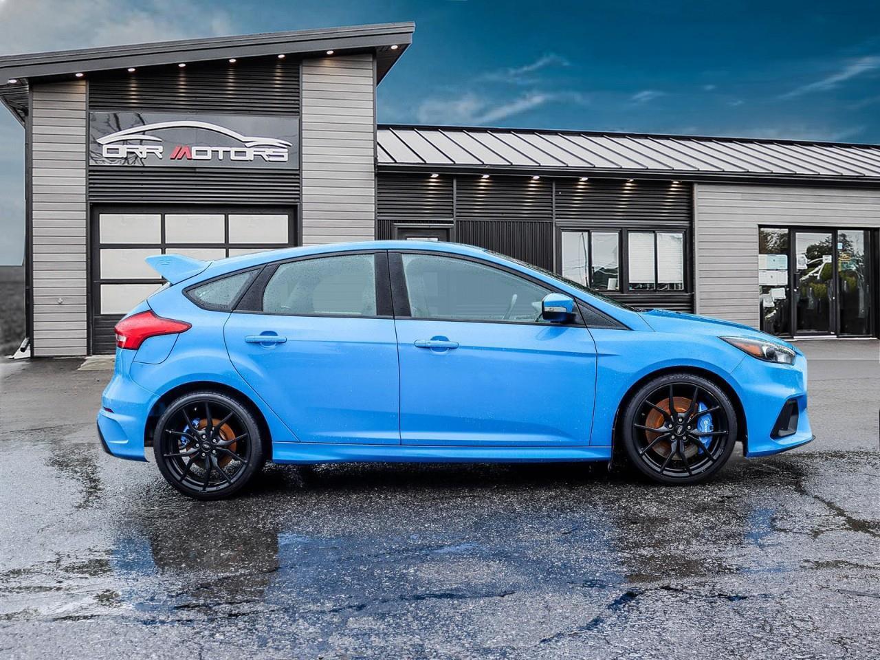 2016 Ford Focus RS Base 4dr Hatchback Photo