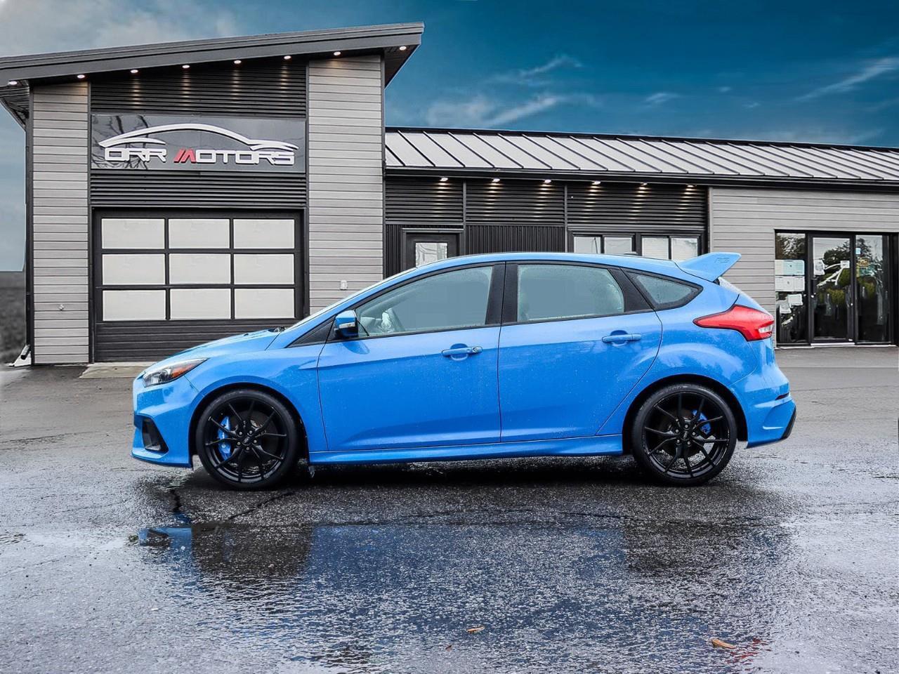 2016 Ford Focus RS Base 4dr Hatchback Photo